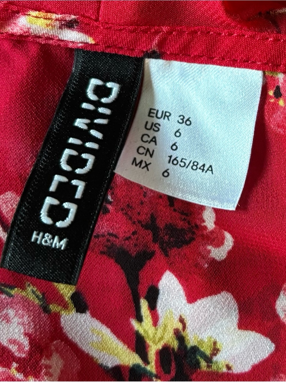 H&M Red Floral Ruffle Chiffon Blouse - Picture 3 of 3